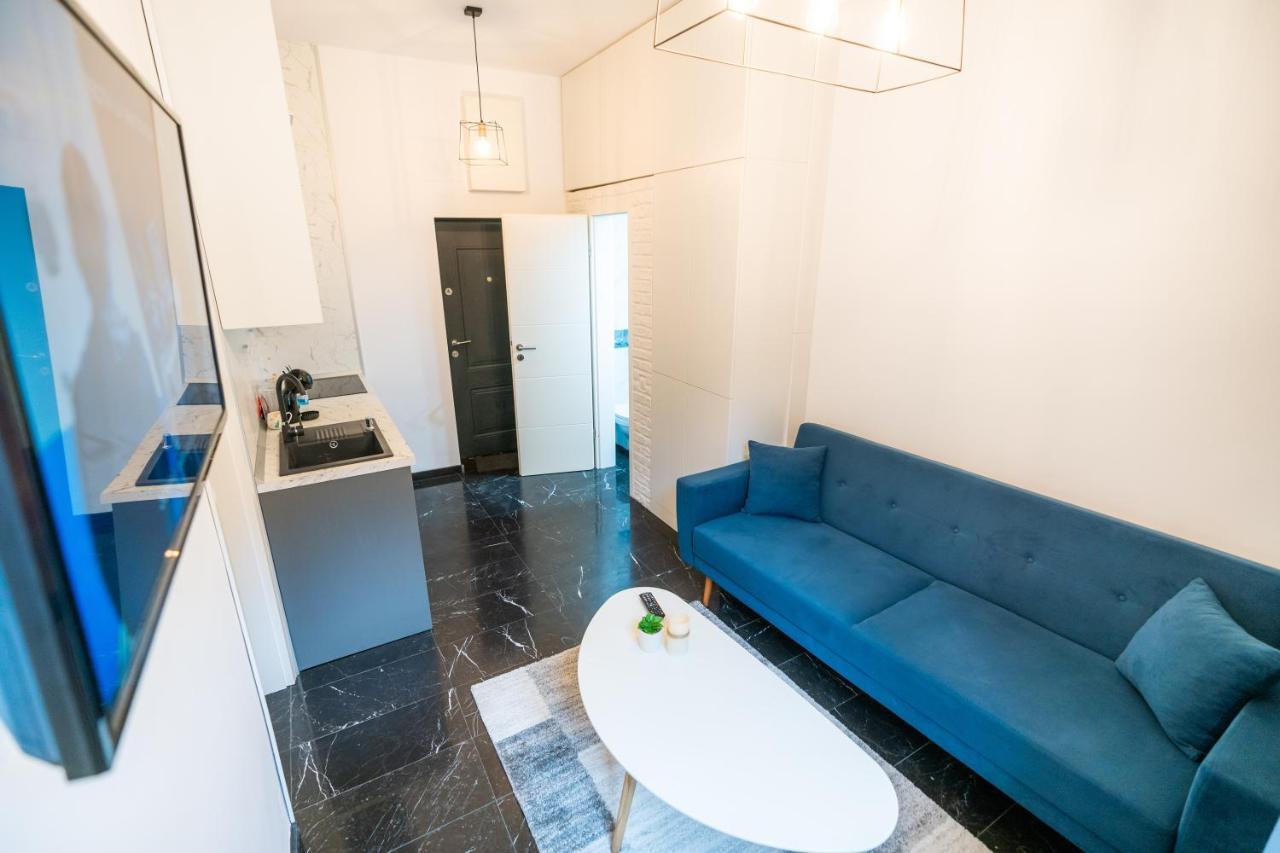 Guest Studio Apartment Брашов Екстериор снимка
